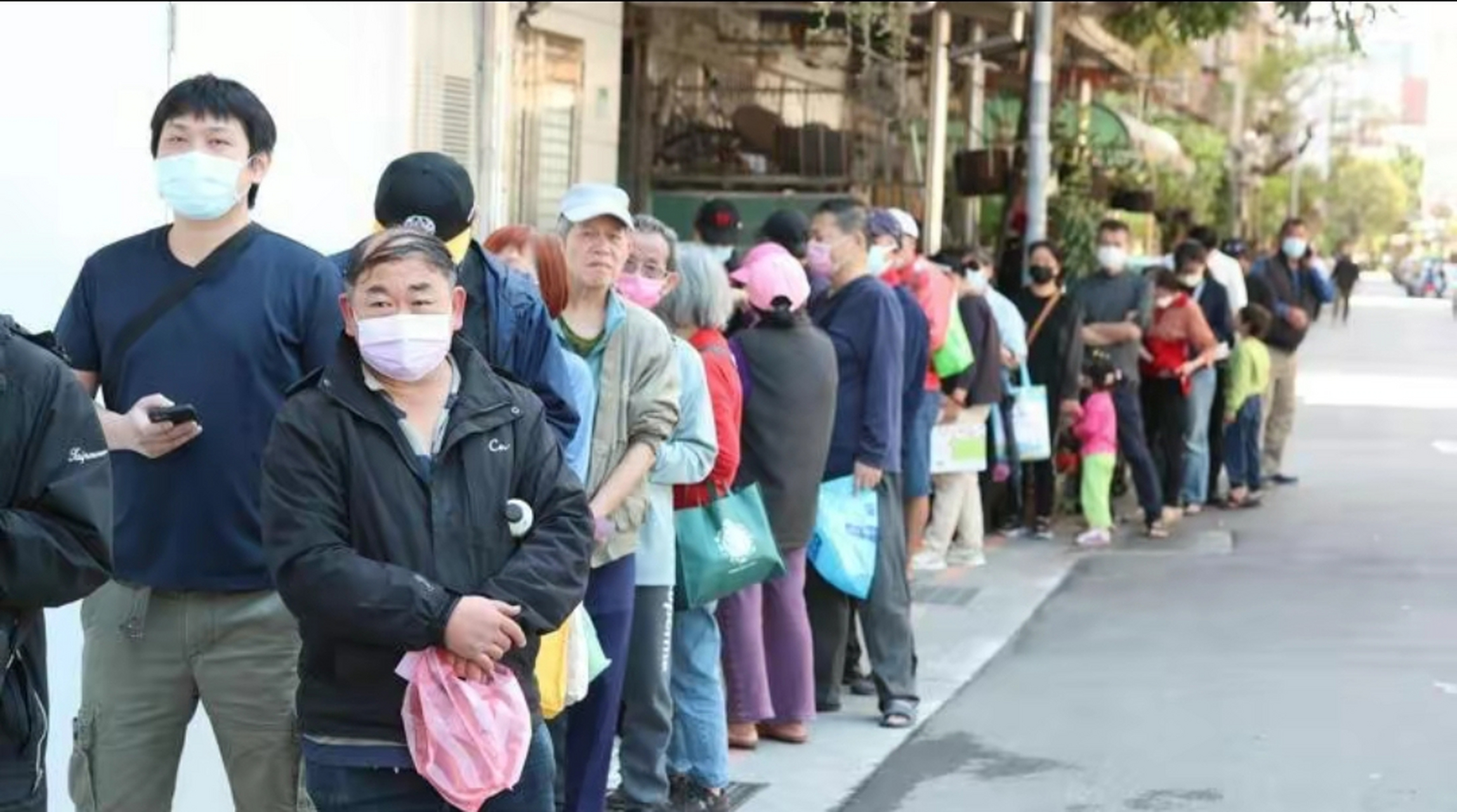 台湾联合新闻网消息称,10日晚,世界棒球经典赛中国台北队打赢意大利队