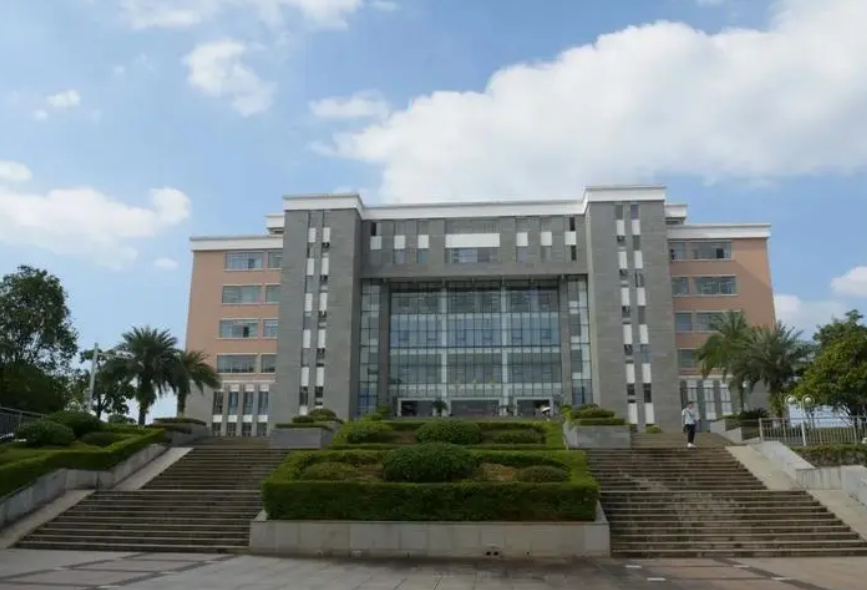 广西理工大学是二本还是一本?