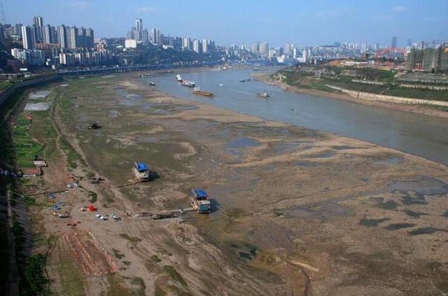 不可思议!长江居然两次断流