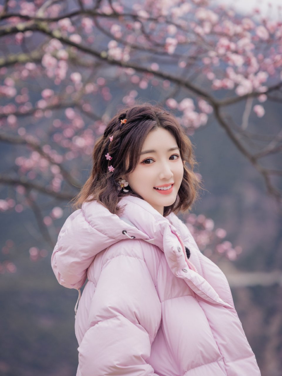 毛晓彤高清壁纸头像(九十六)[色]