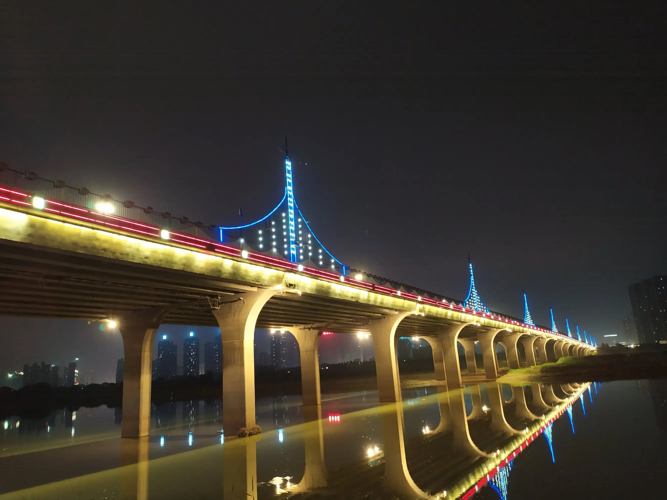 咸阳三号桥(秦都桥)