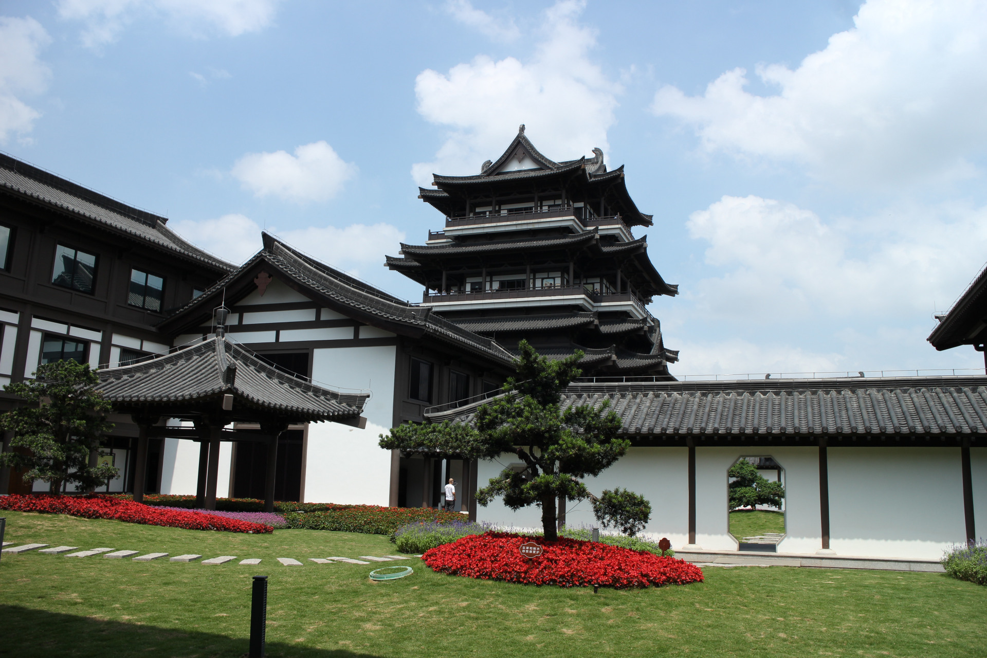 广州文化馆新馆2:  ---公共文化中心        公共文化中心是广州市