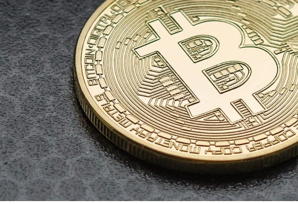 比特币(btc):根据分析师 credible 的说法,正走向新高