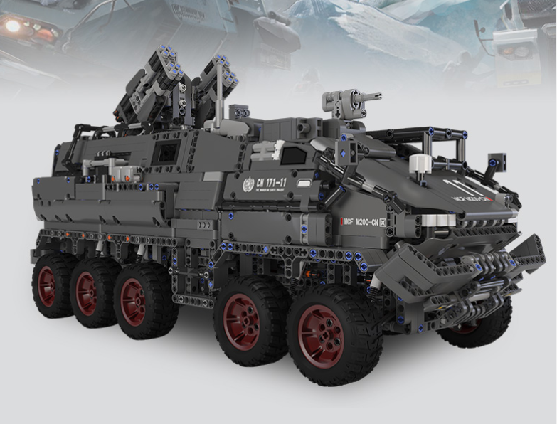 国产在线还原流浪地球战车2800零件复刻高火力装甲车