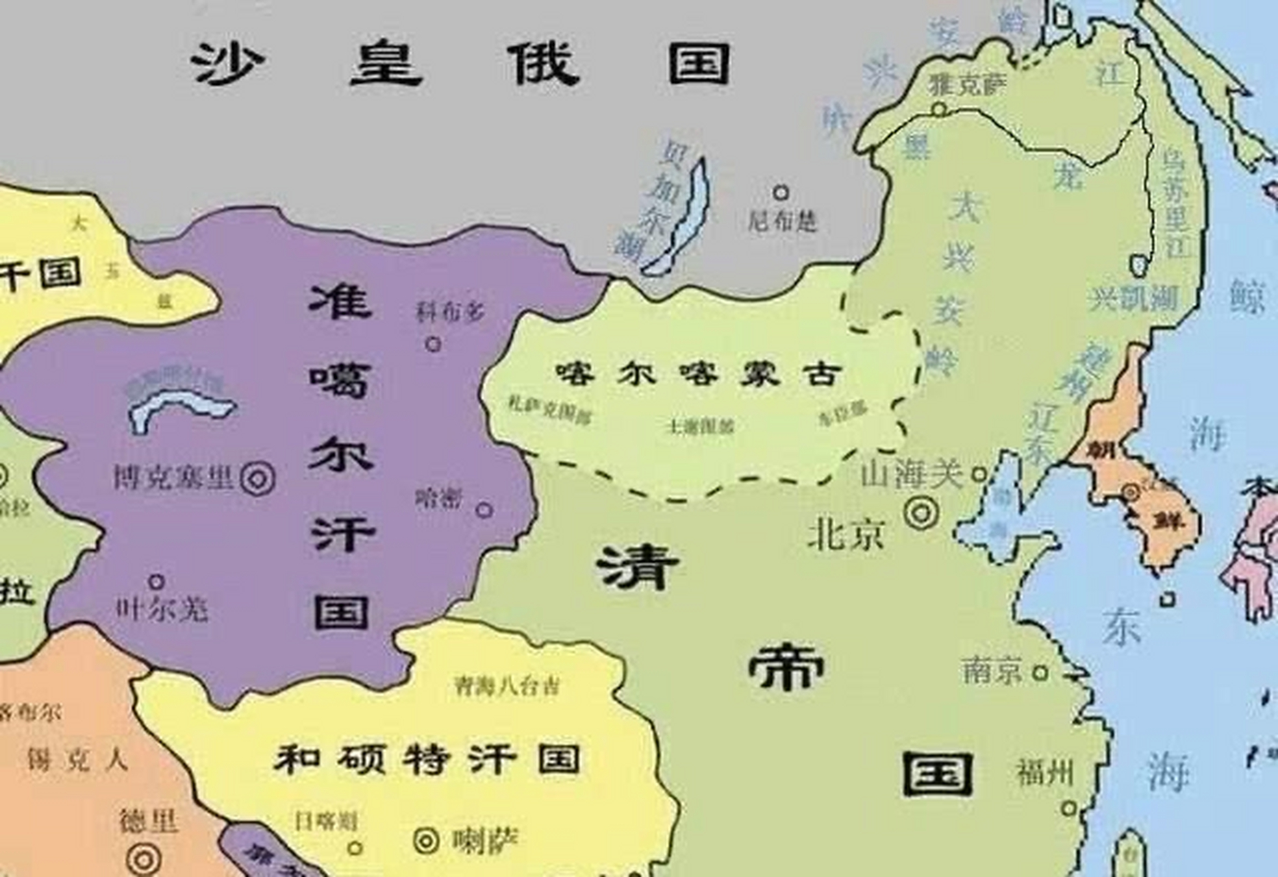 葛尔丹其实是蒙古最后一个天才级别的人物,也是最有希望能够恢复昔日