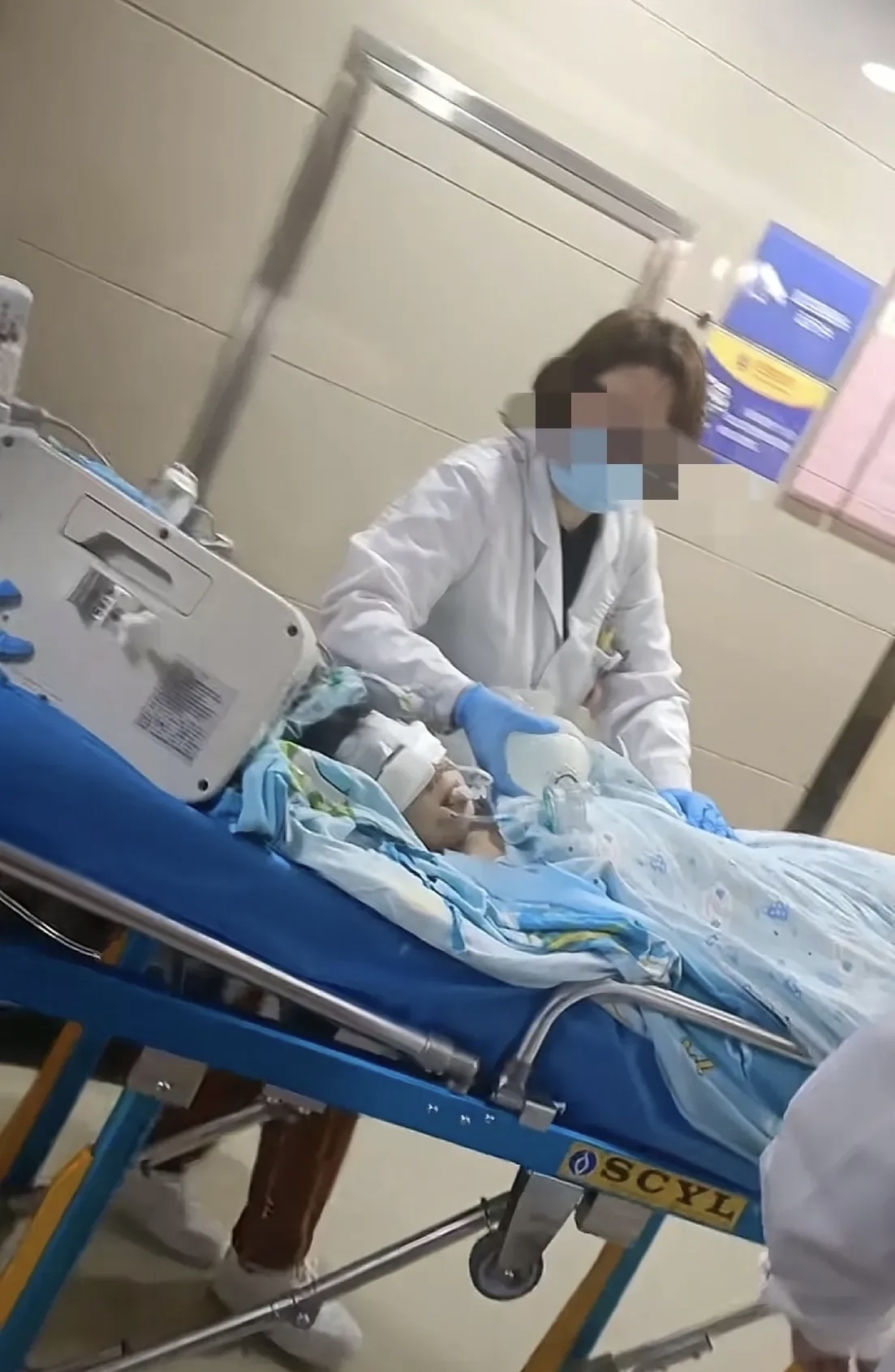 目前一直处于昏迷状态,现在孩子带气管插管转入被华西医院的儿童重症