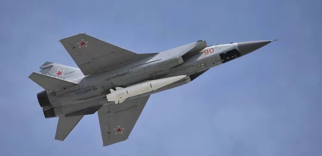 俄罗斯米格31k有多强大?导致乌克兰全境拉响防空警报!