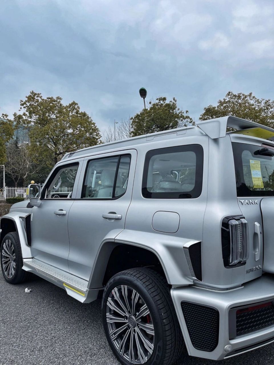 朋友向我借了一万块钱,我通过微信转账给了他.