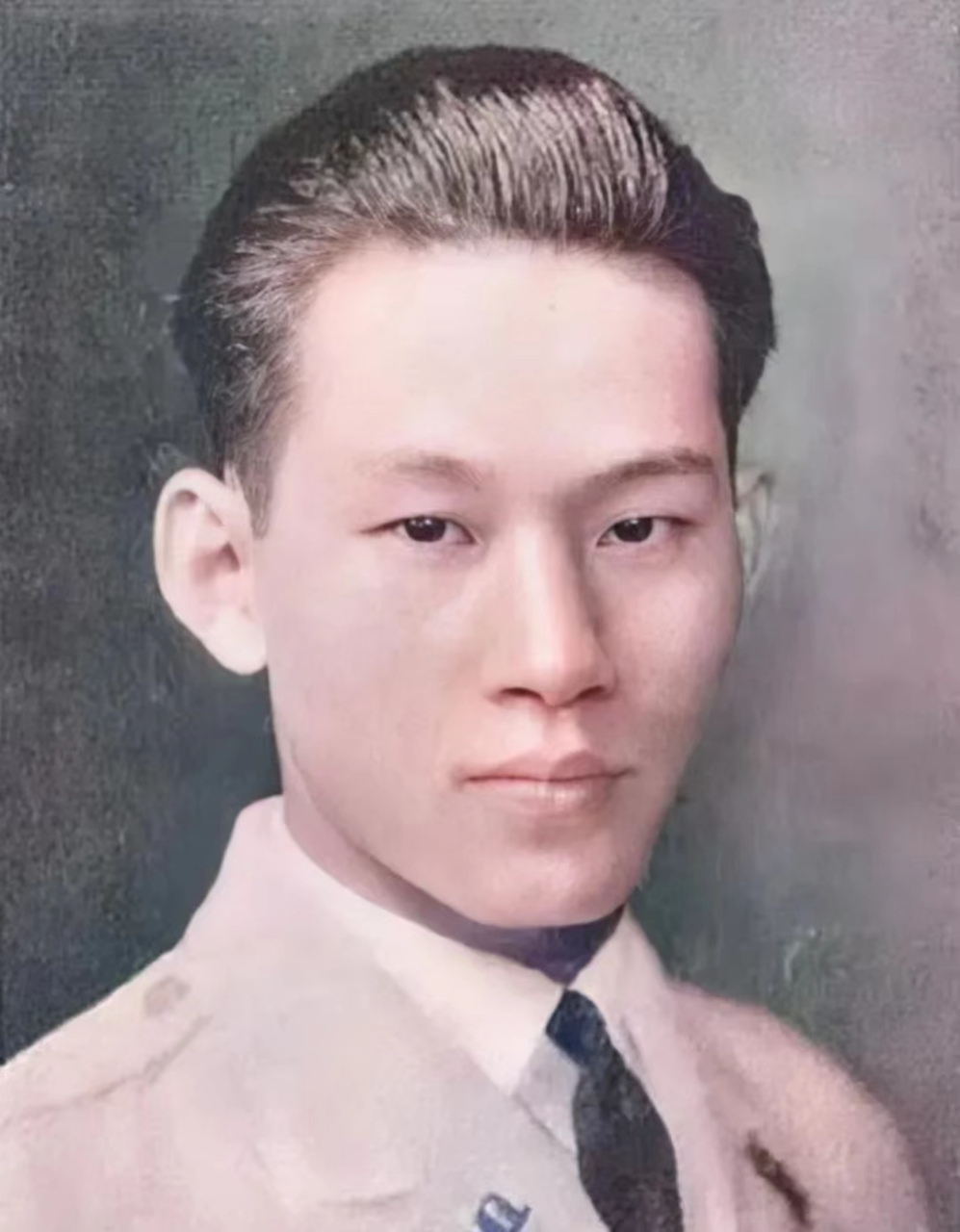 1926年,这是孙立人将军在美国弗吉尼亚军校的一张毕业