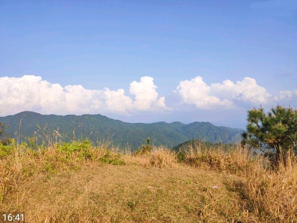 197,2021广东千米山峰第1人轻登梅州大埔飞天马