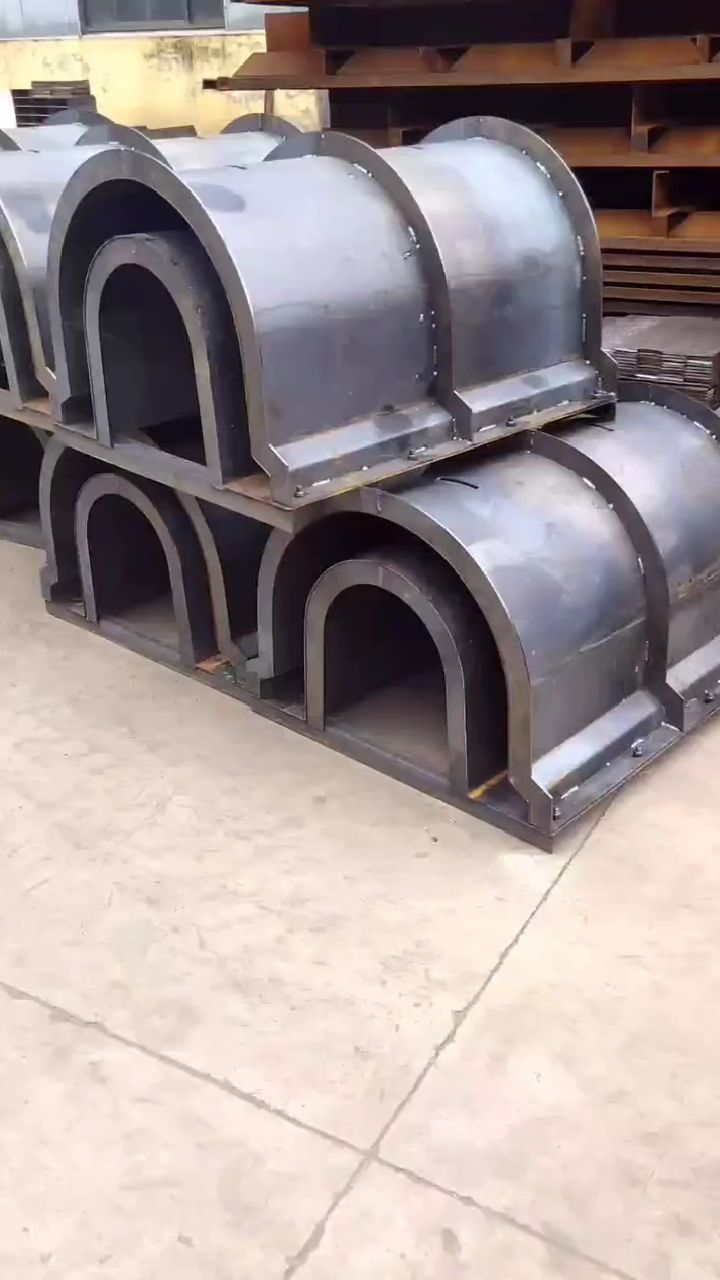 u型流水槽模具排水工程必不可少