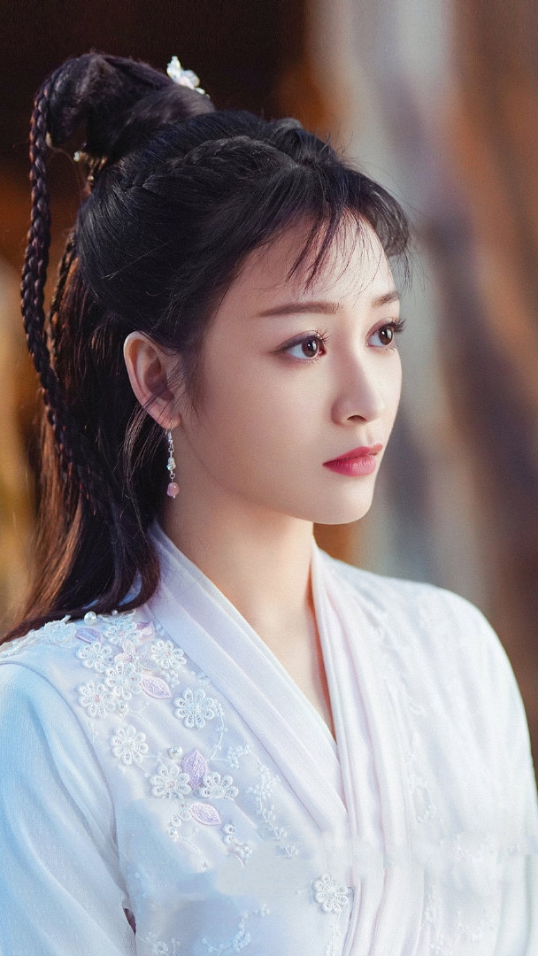 精美图集|王一菲精致美丽,温婉可人