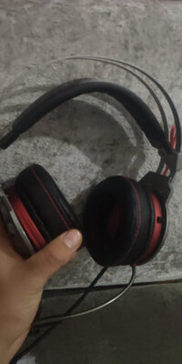 西伯利亚k5与k9哪个好,西伯利亚耳机k9好还是k5好  西伯利亚k5也还不