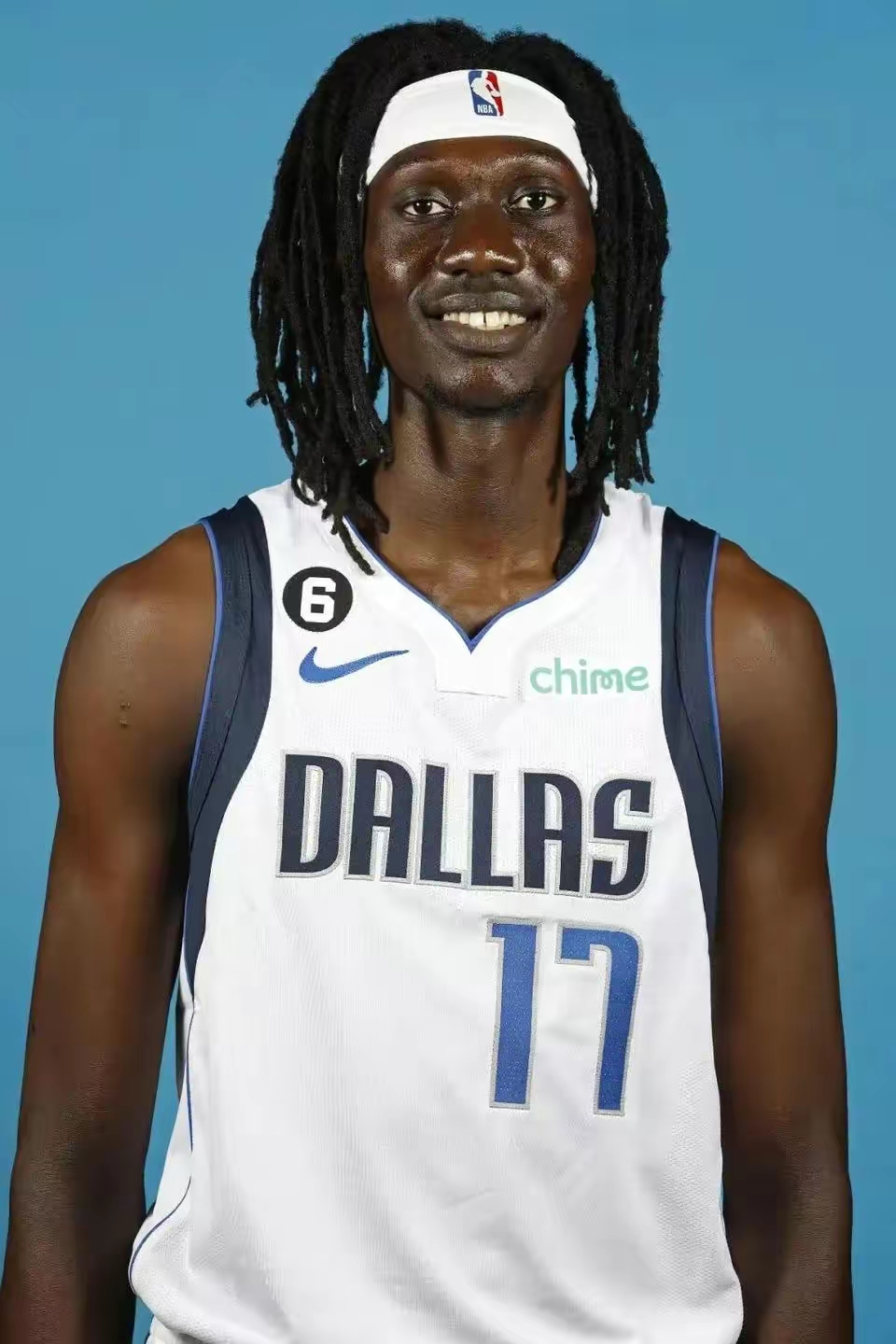 独行侠新赛季定妆照,东契奇是不是瘦了?