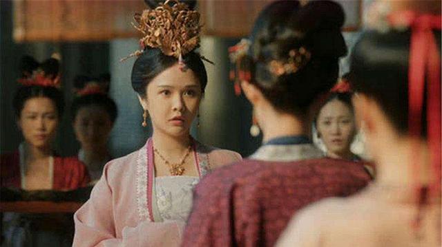 宋仁宗的后宫,妻妾争宠,两败俱伤,最终成全了别人