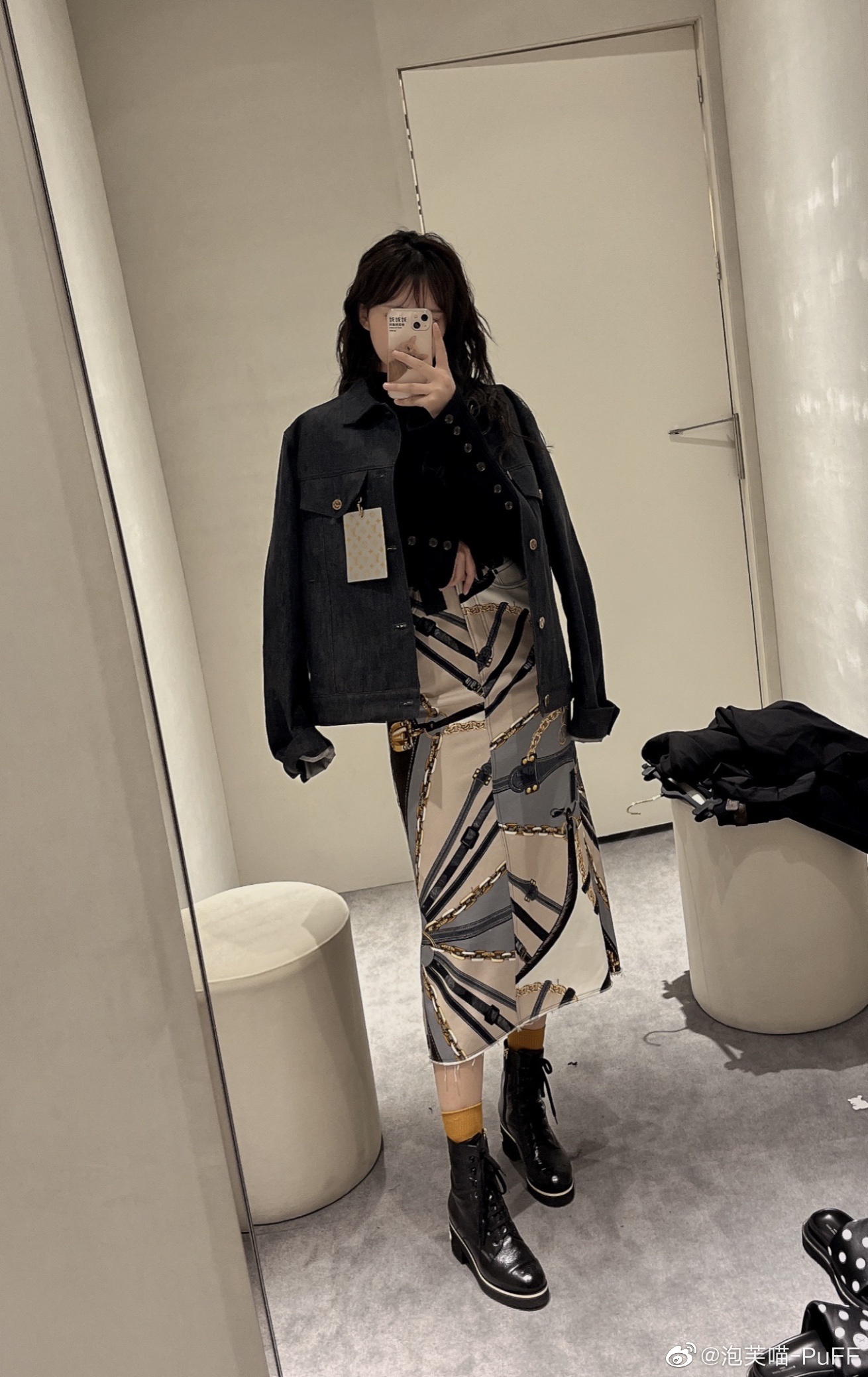 泡芙喵在哪上大学?泡芙喵和怪异君是情侣吗? 泡芙喵在哪上大学?泡芙喵和怪异君是情侣吗?