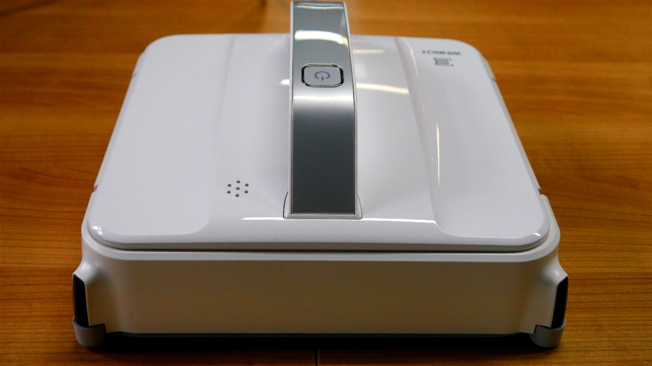 解决窗户清洁难题,科沃斯w880擦窗机器人怎么样?