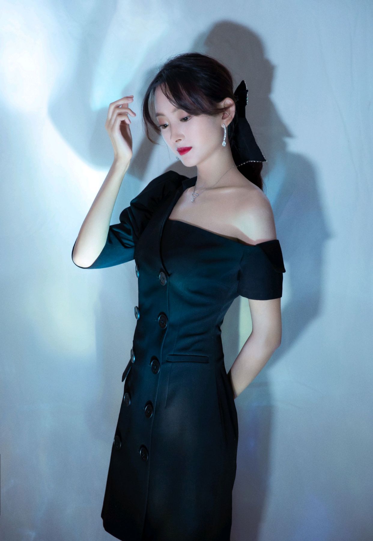 "美少女"代文雯:美丽大方,楚楚动人