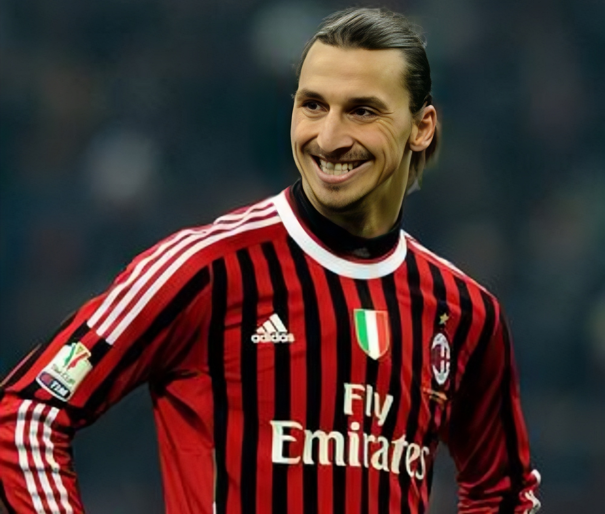 5大纪录!米兰40岁伊布又进球了,24年连续破门 2022年足坛第1人