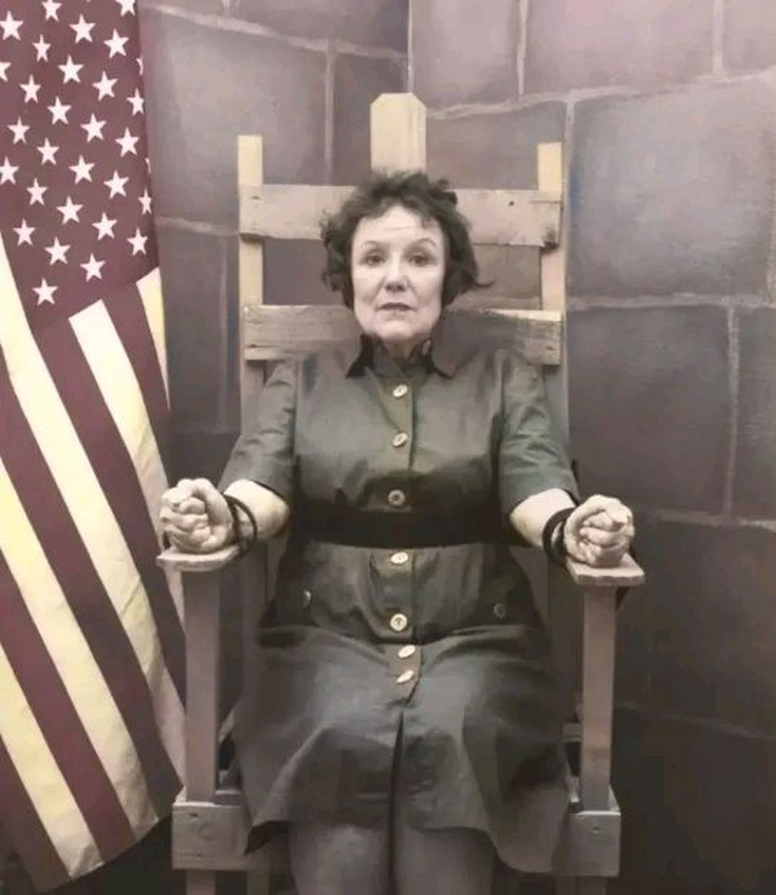 1953年,美国,一个被判死刑的女人,她的名字叫艾瑟尔.