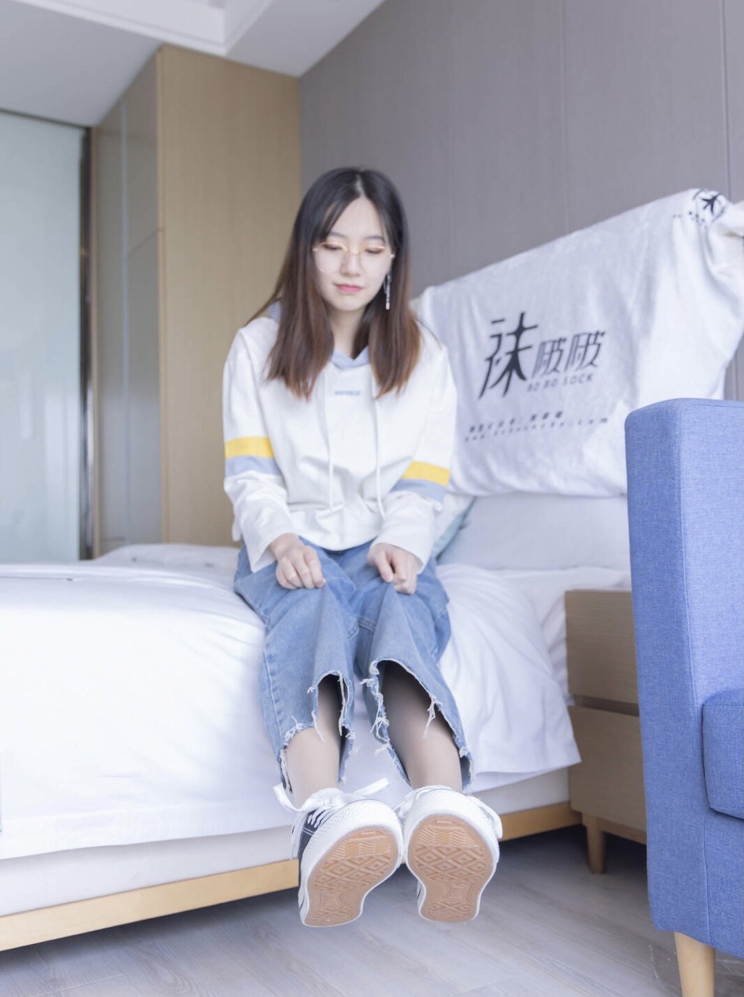 帆布鞋,白棉袜,肉丝(脚尖加固款,裤里丝)