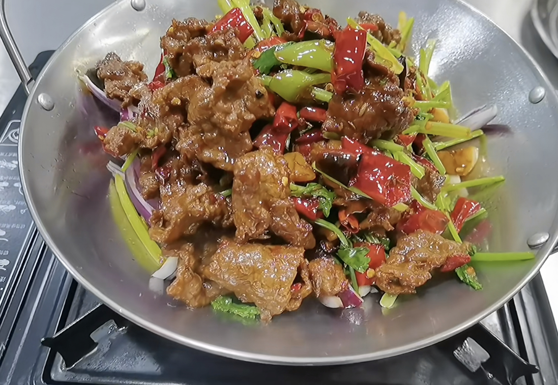 干锅牛肉 真实图片