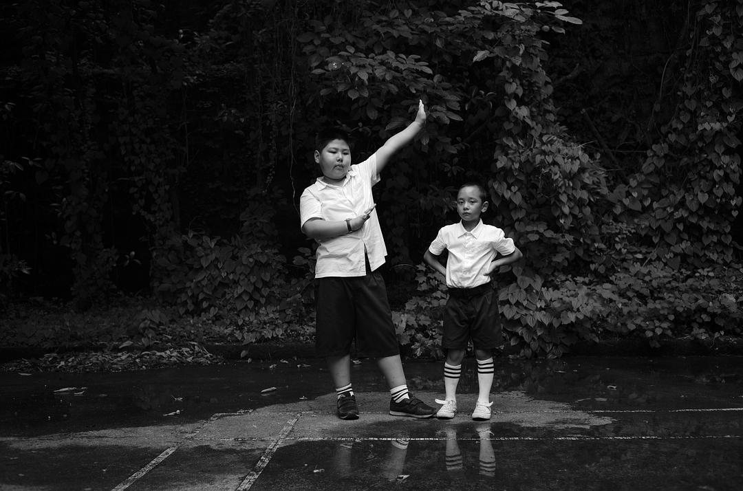 《小大人》的全部图片剧照第1张图片