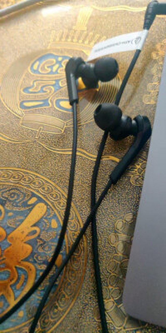 铁三角cks550xis优缺点,铁三角cks550xis评测  铁三角cks550xis也还不