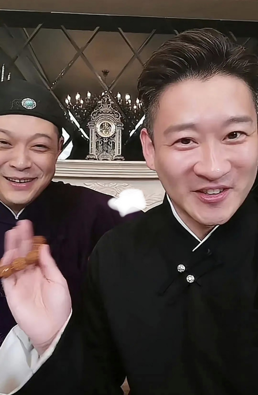 曹云金高调复出,直播里说要和刘云天一起说相声.