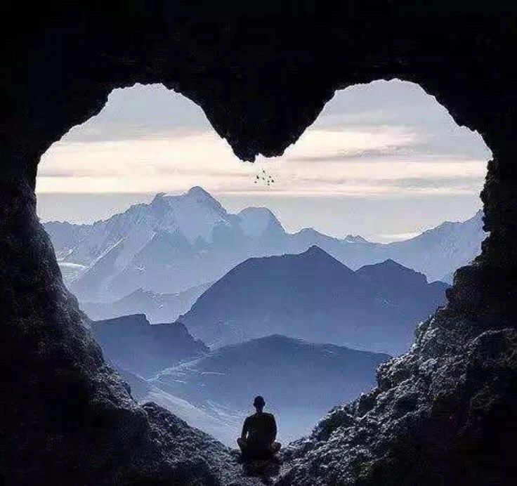 越是艰难处,越是修心时,一个人的脱胎换骨常常始于挫折与磨难