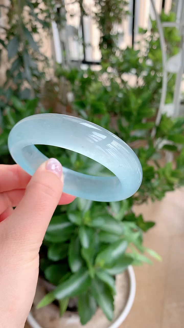 冰蓝冰蓝翡翠手镯喜欢捡漏的姐姐们来啦,全场万数漏啦!