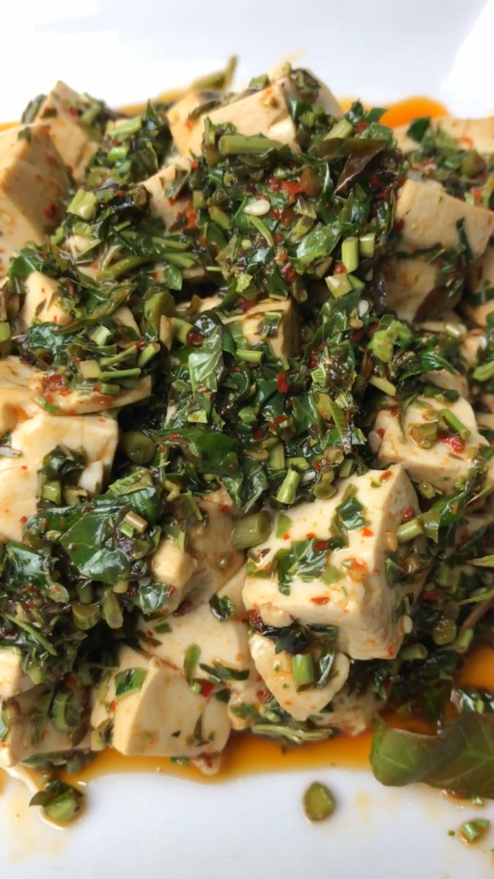 香椿炒豆腐太好吃了