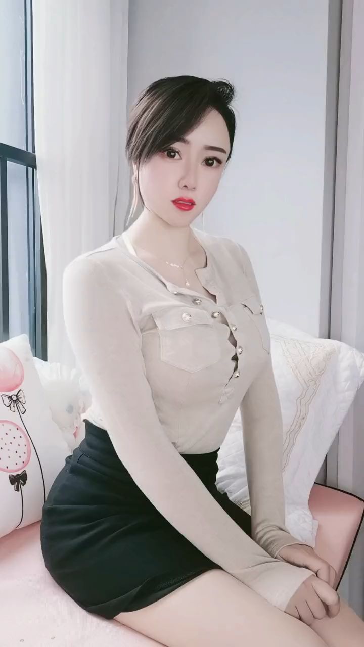 这才是女人该有的样子,韵味十足!