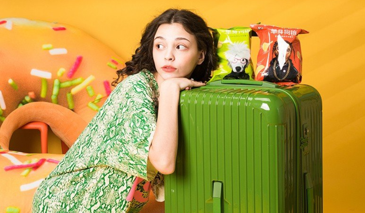日本行李箱女孩是什么意思什么梗日本拉杆箱女孩是干什么的 即时尚