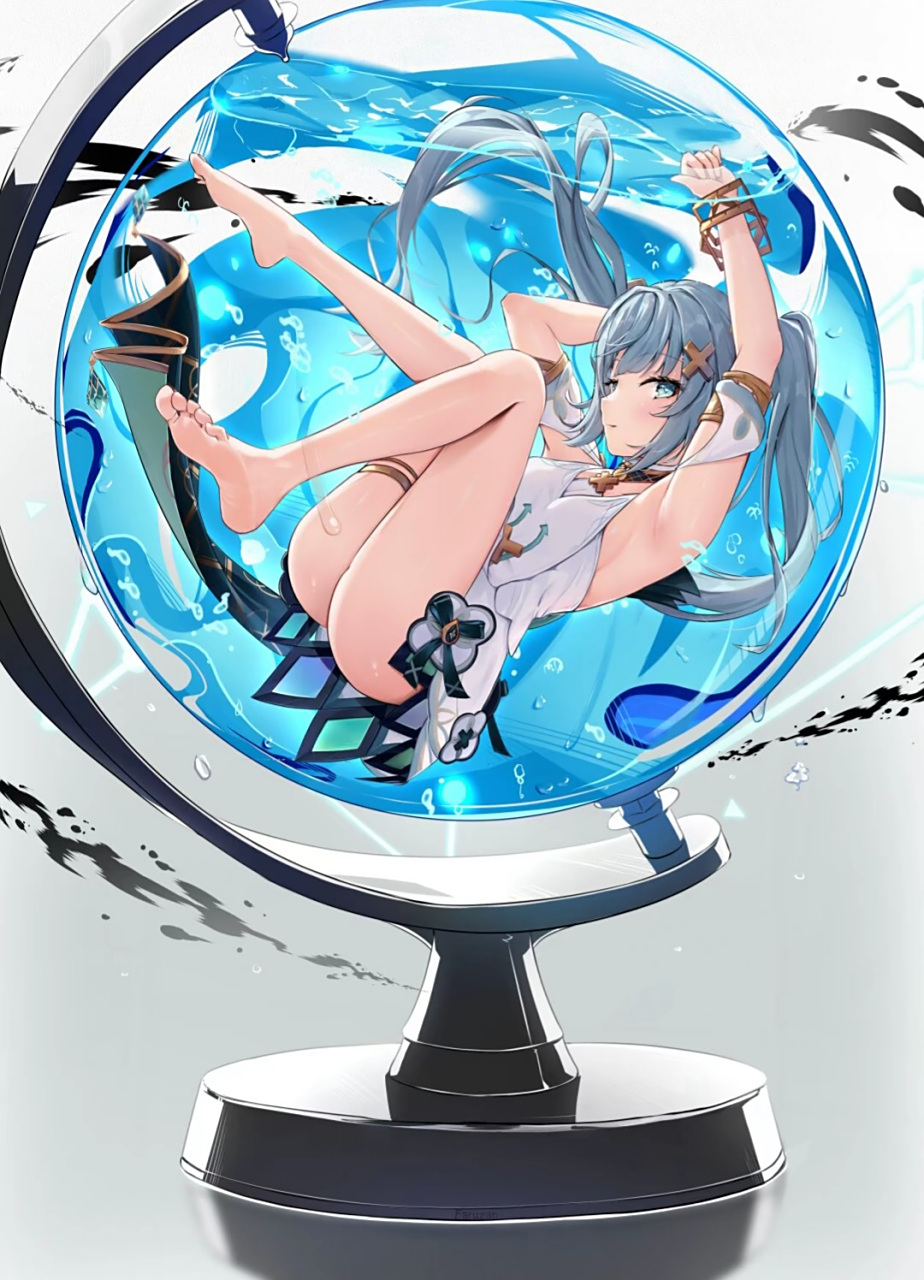 被困在水球里的珐露珊