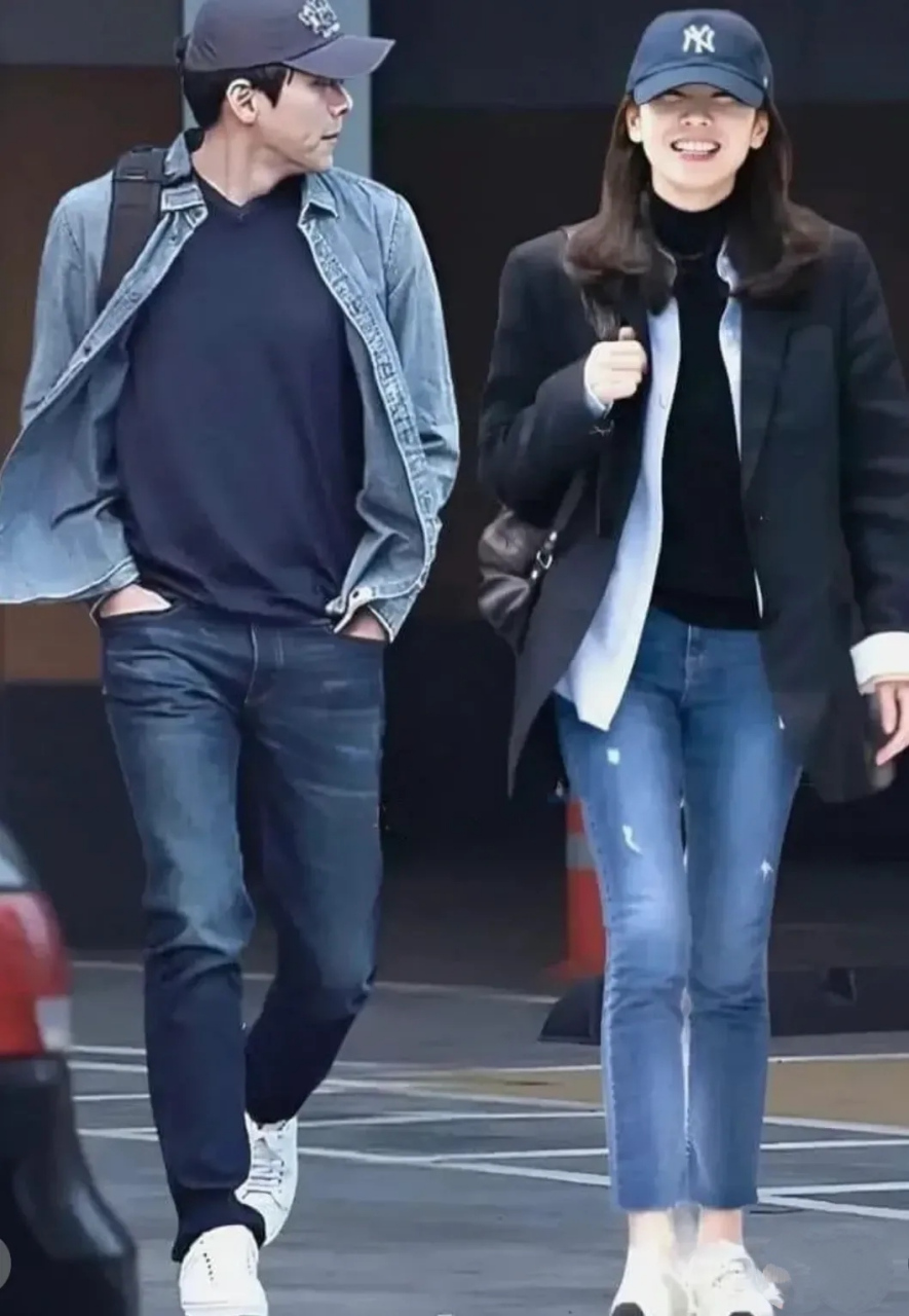 玄彬孙艺珍机场美照来啦! 俊男靓女这也太养眼了吧!