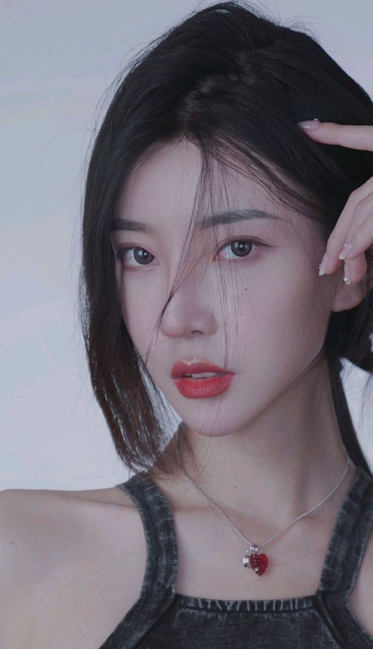 小蛮腰美女～王若曦