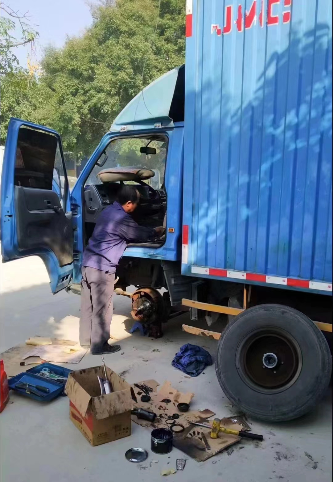 深圳货车维修师傅经验之谈