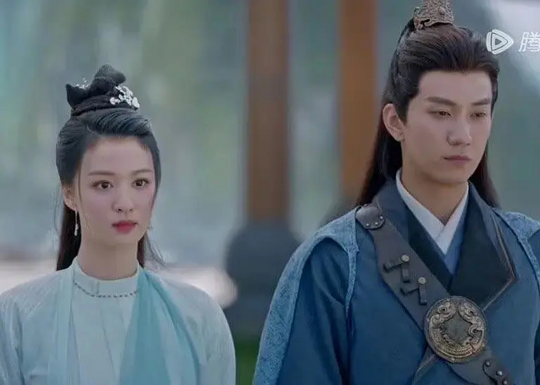 王楚然和王子奇这俩拍《玉骨遥》的时候还没分手,一想到他俩现实是前