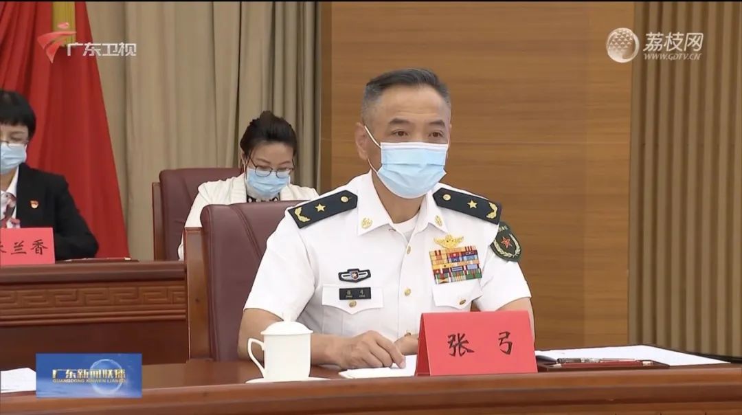 新任广东省军区司令员亮相
