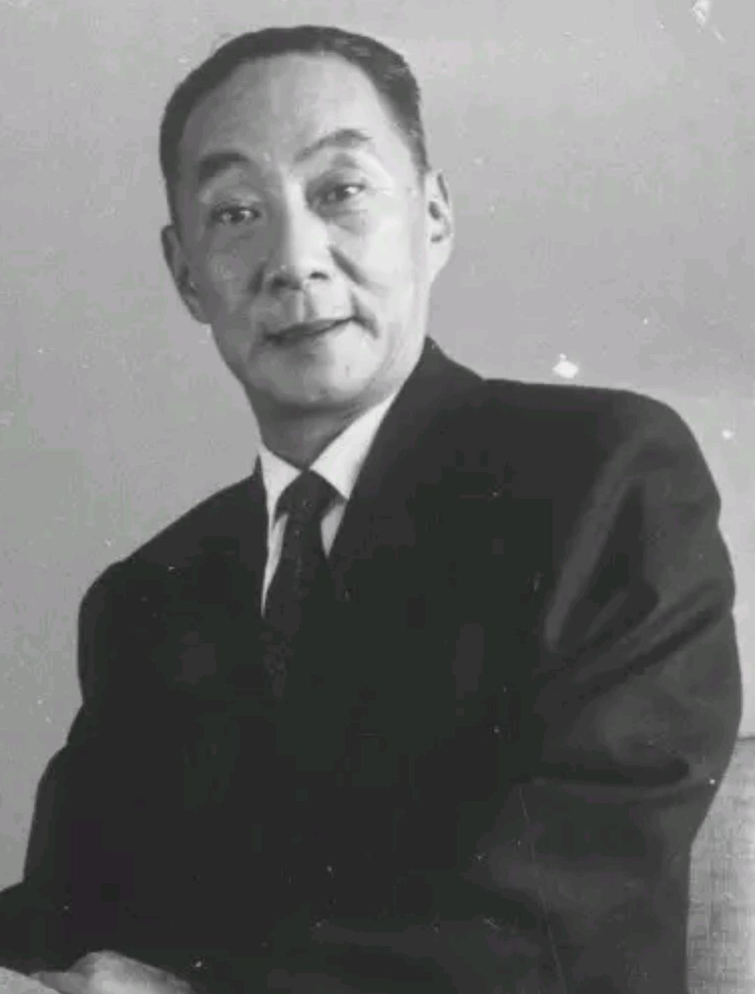 戏曲大师俞振飞曾有五任夫人,其中言慧珠和李蔷华二位名气最大