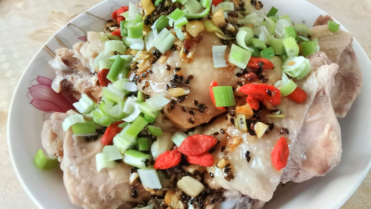 家常鸡腿排这样做,简单易上手,大人小孩都喜欢