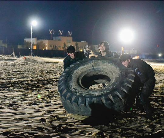 钢铁部队:这个冷门韩综,才是最适合被国综"借鉴"的