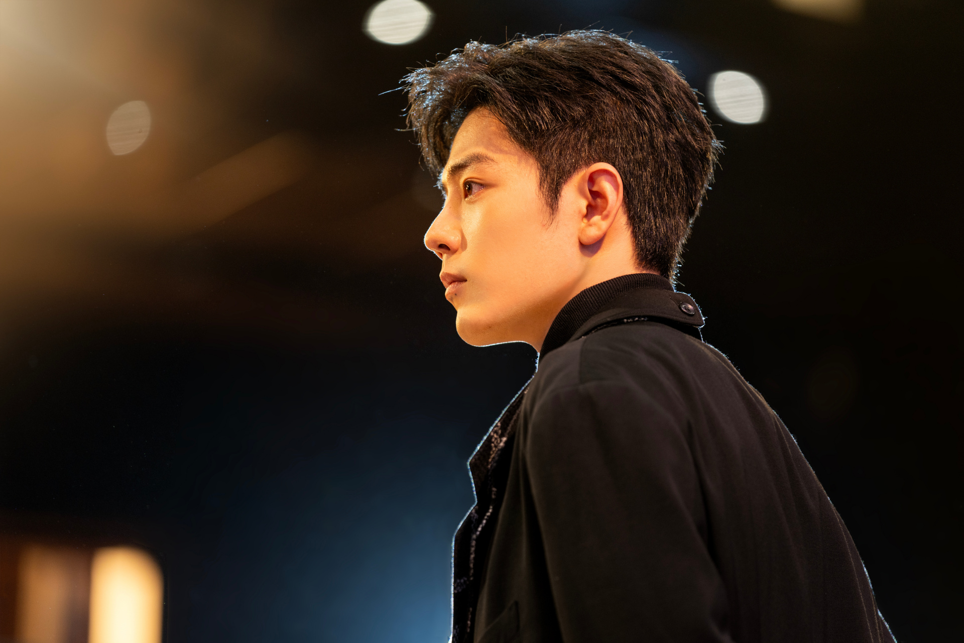 又是没有见过的盛阳剧照系列 #肖战骄阳伴我