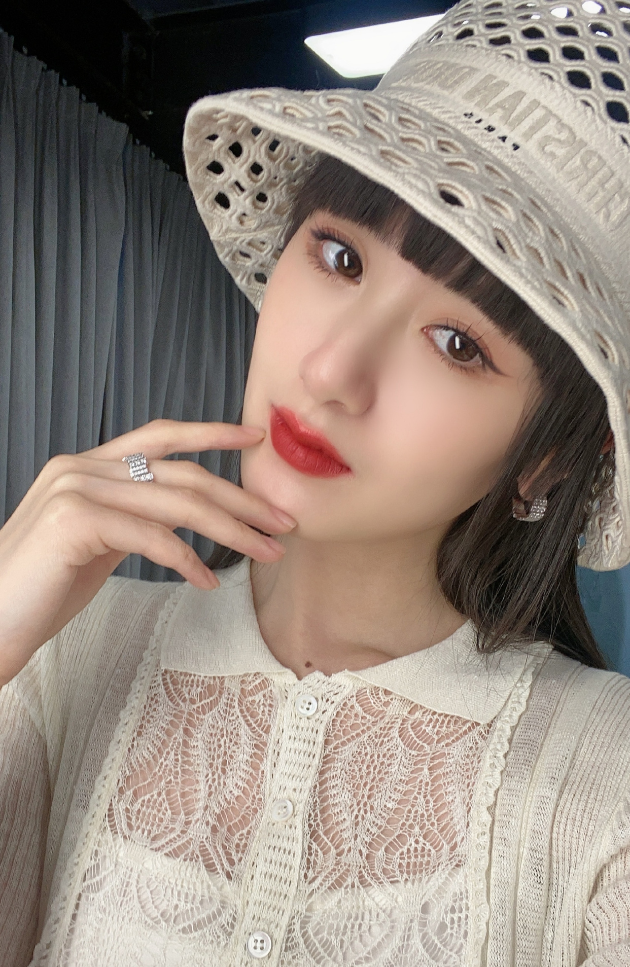 袁冰妍当红小花旦写真集:清新甜美,美若天仙!