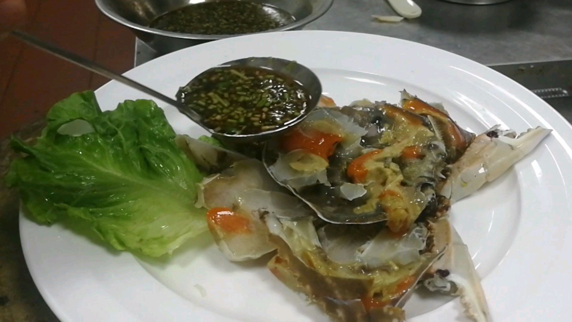 非常鲜美好吃的咸呛蟹浙江温州那一代人都喜爱吃的一道菜