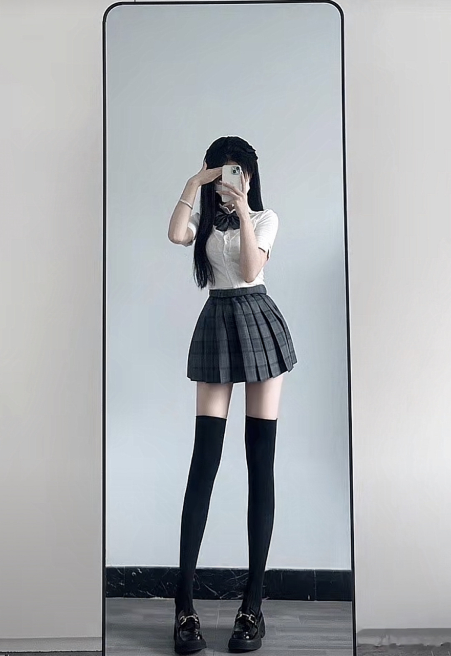 人间水蜜桃#jk制服# #丝袜