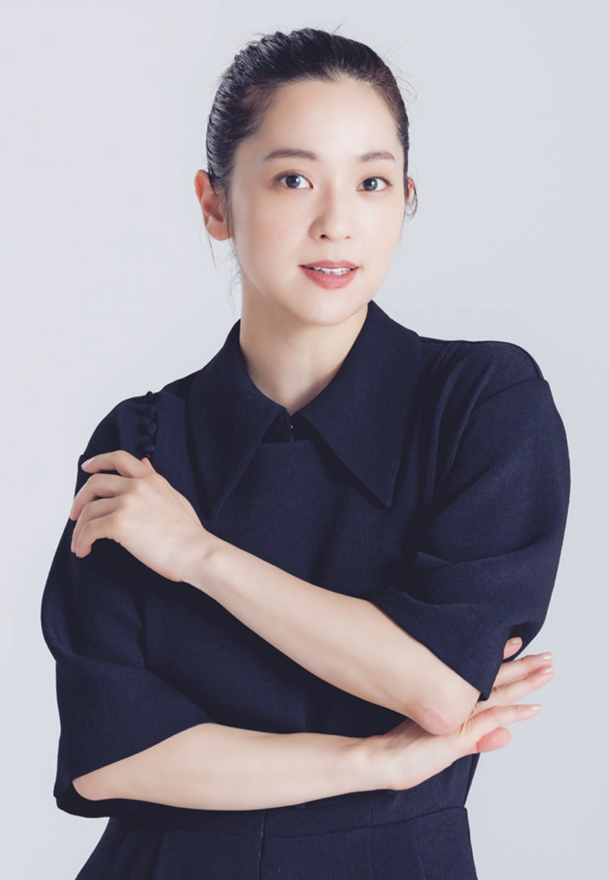 36岁日本女星中村安近照,超级喜欢孩子却至今未婚.