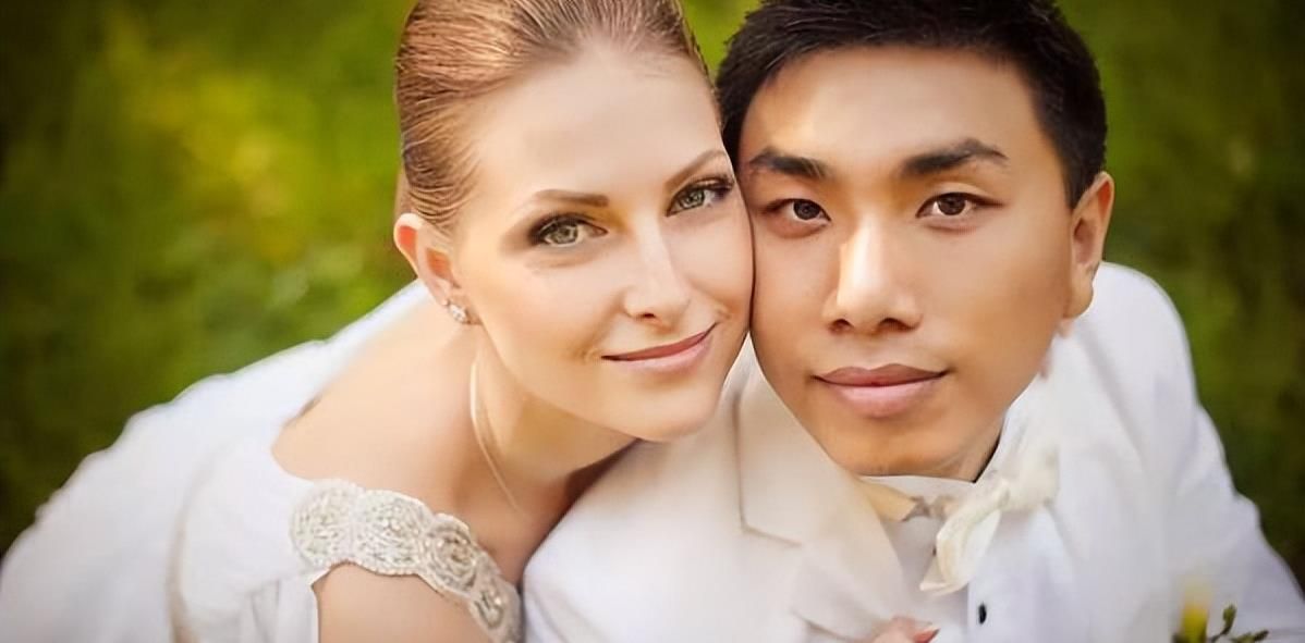 梅爱偲:河北小伙,高考320分,留学乌克兰,娶美女住三千平豪宅