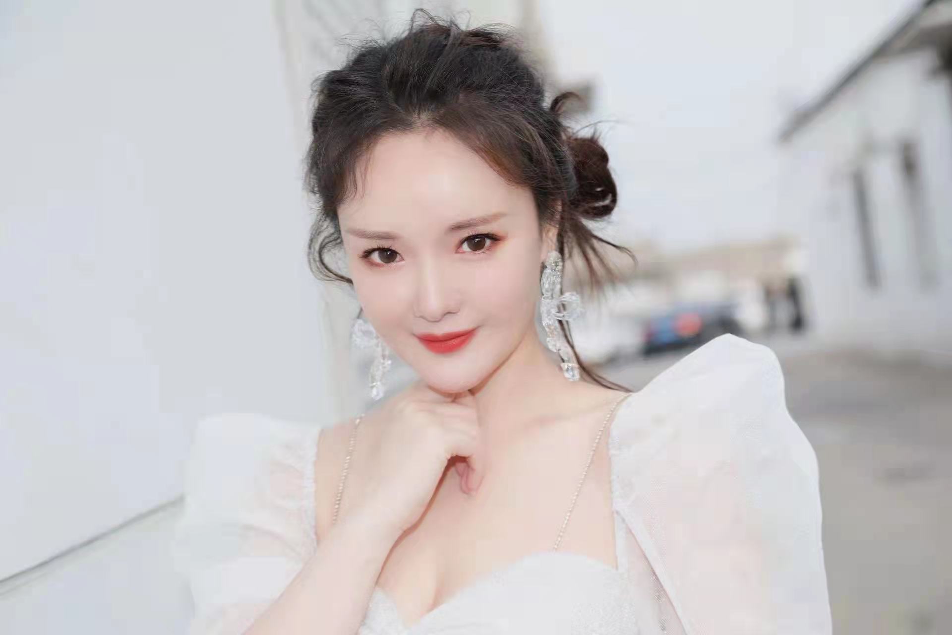 黄允桐
